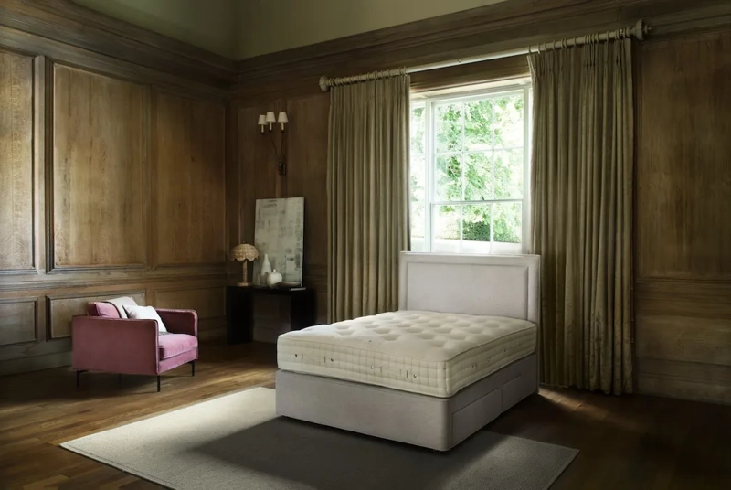 Hypnos Wool Origins 6 Divan 